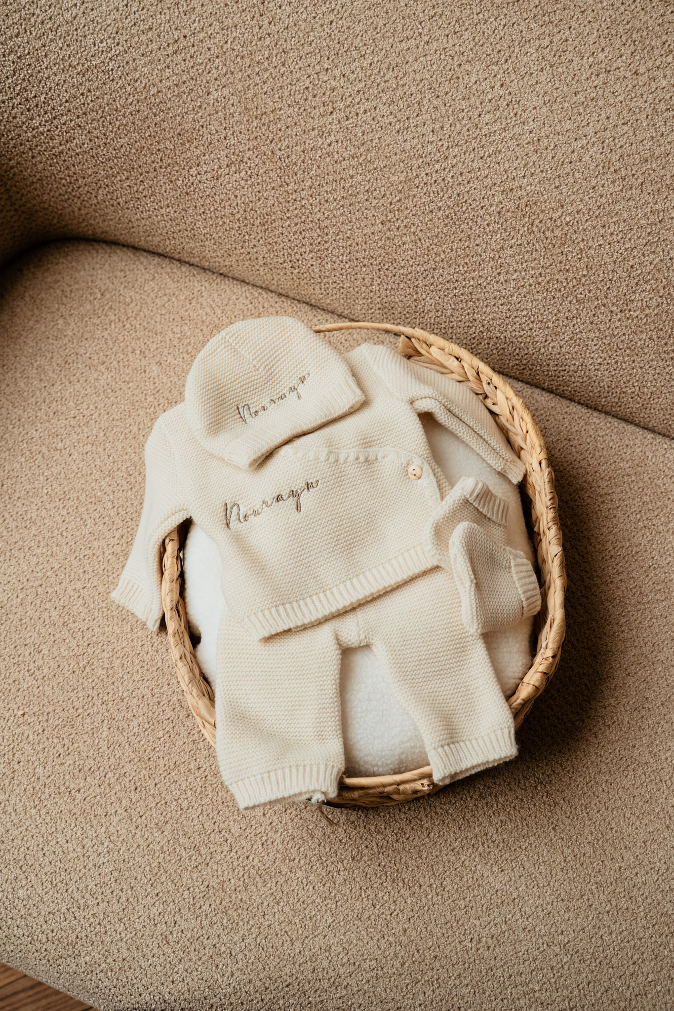 ensemble naissance en maille – 3 pièces